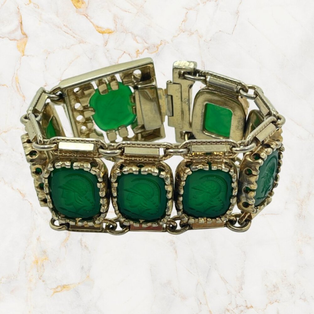 Vintage Italian Gold-Plated Green Intaglio Bracelet 6.5” 9 Glass Cameos - Picture 2 of 12